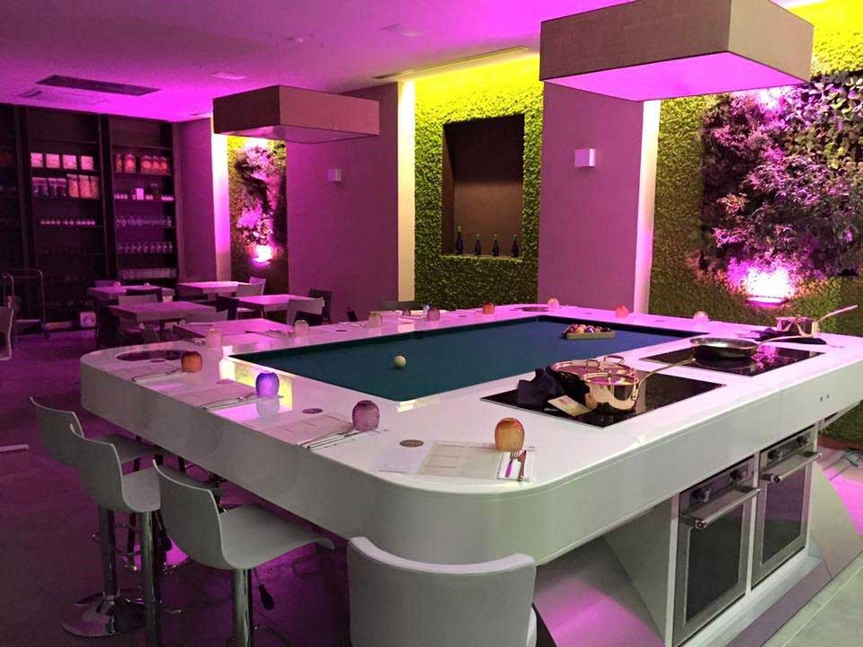 PROGETTAZIONE E REALIZZAZIONE IMPIANTI ELETTRICI E SPECIALI @ Ristorante Love It